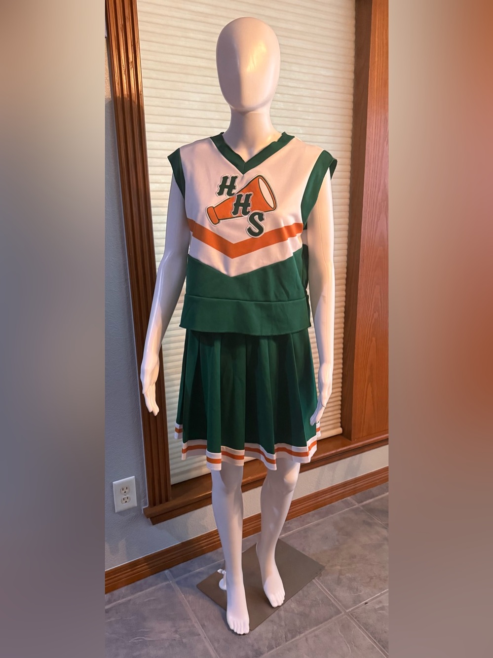 Stranger Things Disguise Green, White & Orange Cheerleader outfit size m/l